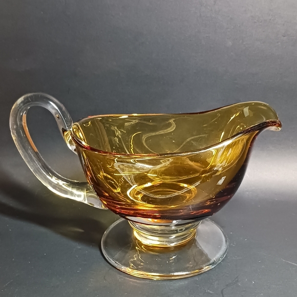 Large Williams Sonoma Amber Citrine and Clear Glass Footed Gravy Sauce Boat - Picture 1 of 5